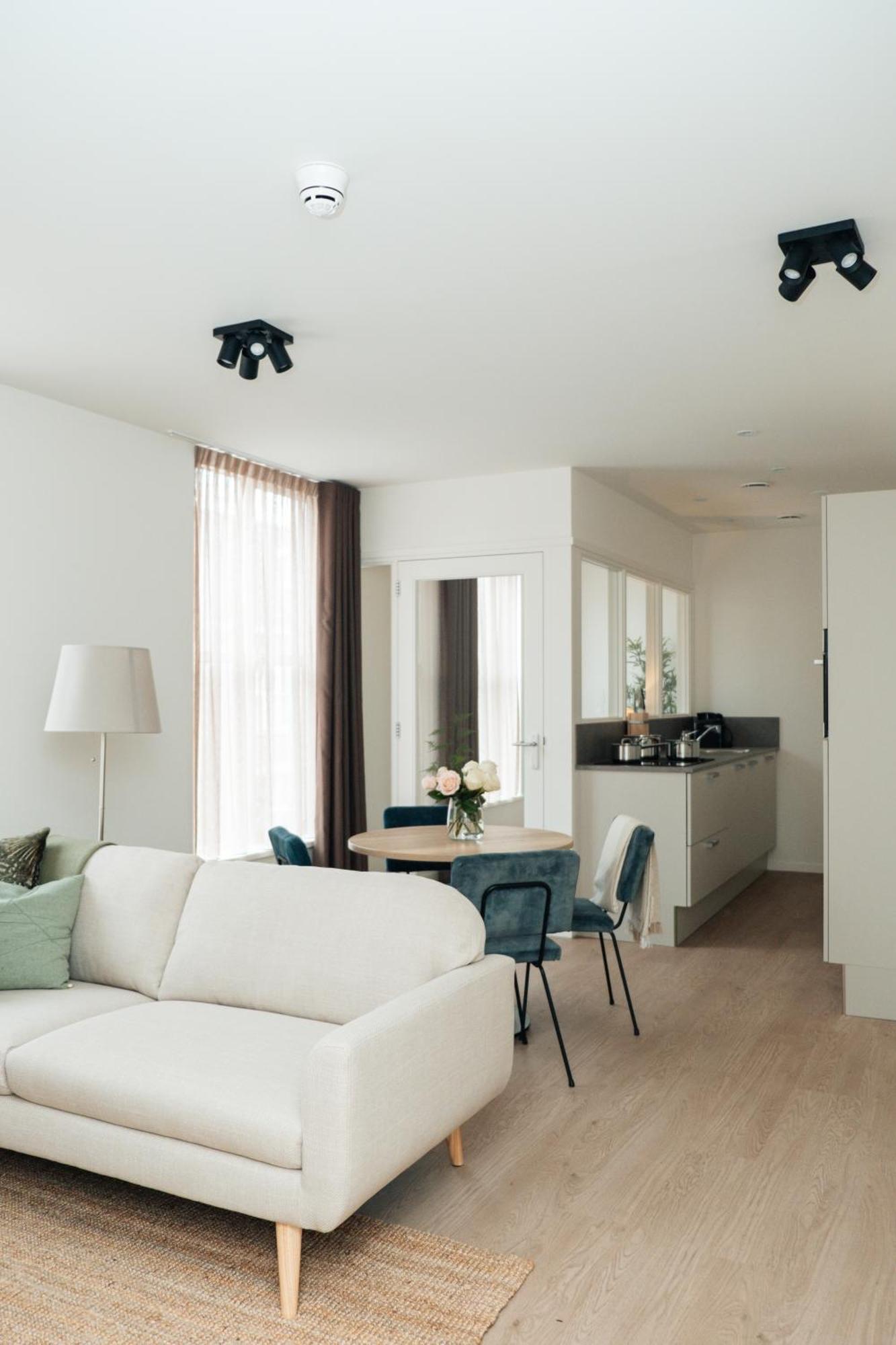 Urban Suites 에인트호번 외부 사진